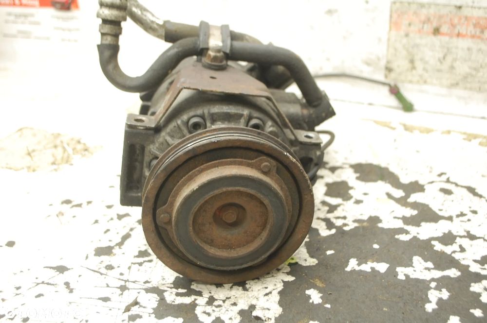 SPRĘŻARKA KOMPRESOR KLIMATYZACJI 8D0260805RX VW PASSAT B5 LIFT 1.9 TDI AUDI A6 - 4