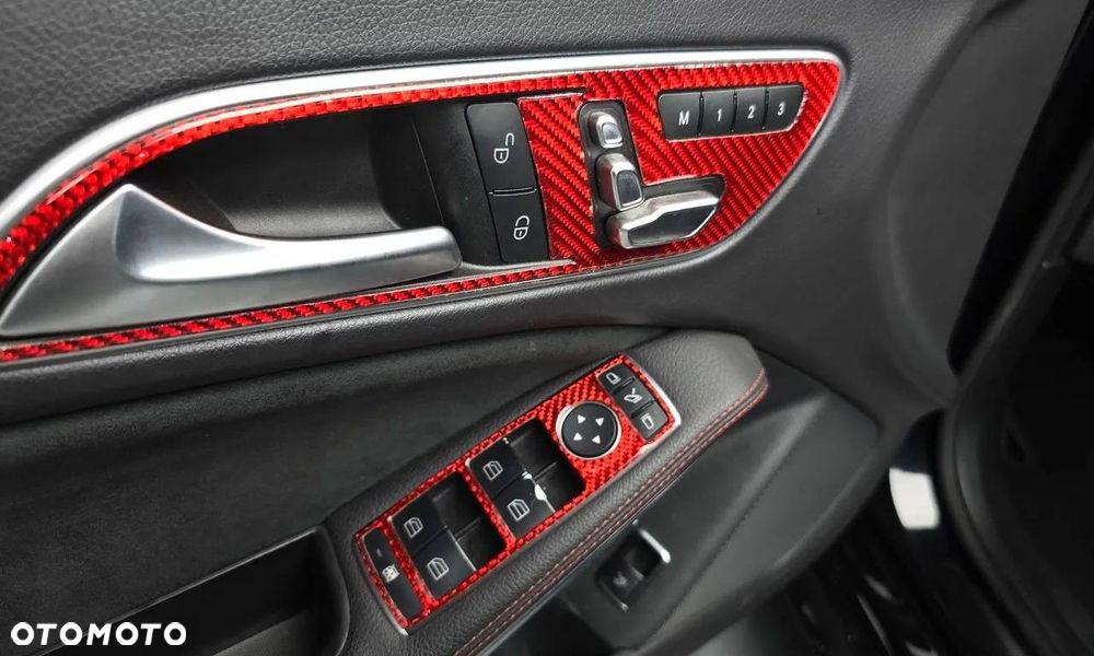 Mercedes-Benz CLA 250 4Matic 7G-DCT AMG Line - 15