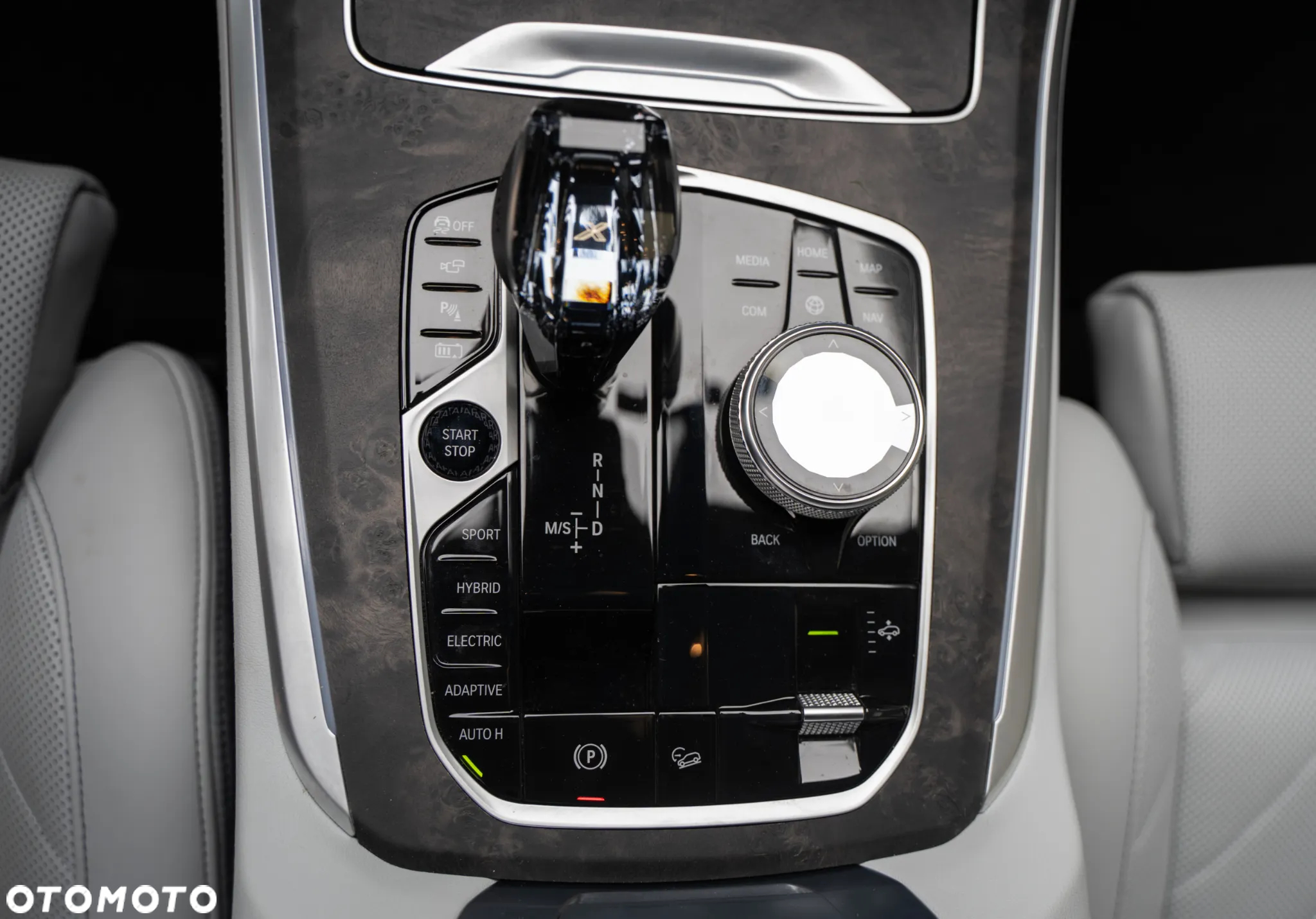 BMW X5 xDrive45e - 25