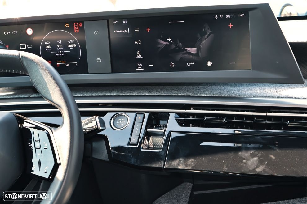 Peugeot 3008 1.2 Hybrid Allure e-DCS6 - 11