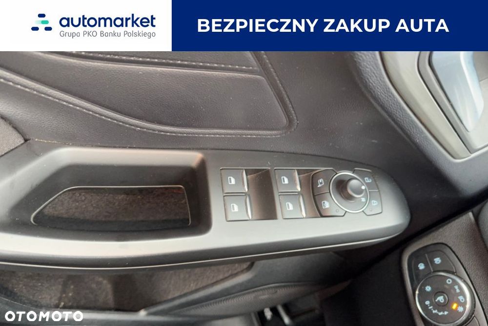 Ford Focus 1.0 EcoBoost Titanium X - 13