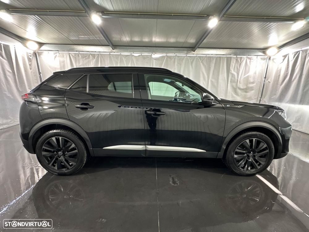 Peugeot e-2008 54 kWh GT - 11