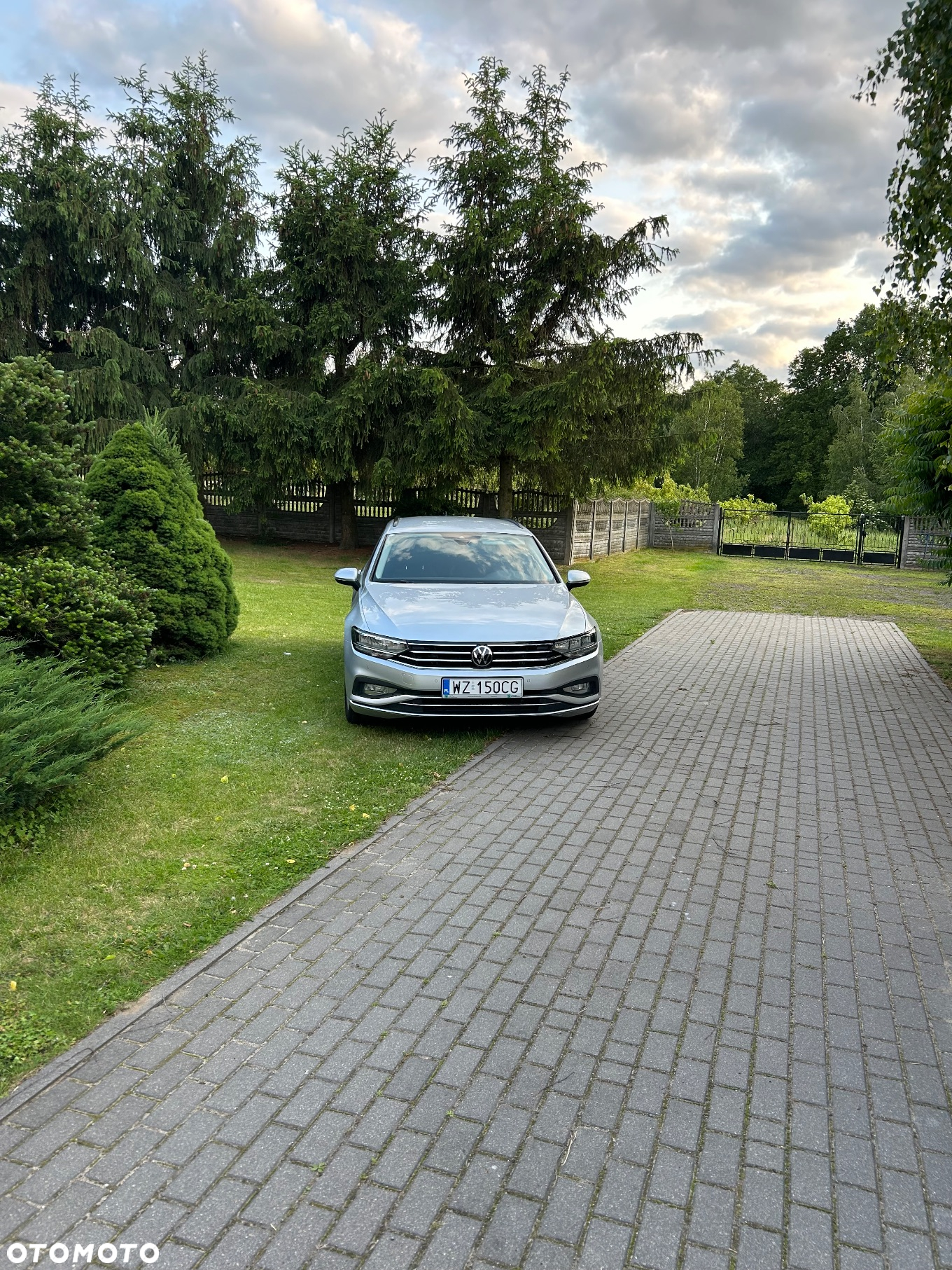 Volkswagen Passat 1.5 TSI EVO Business - 4