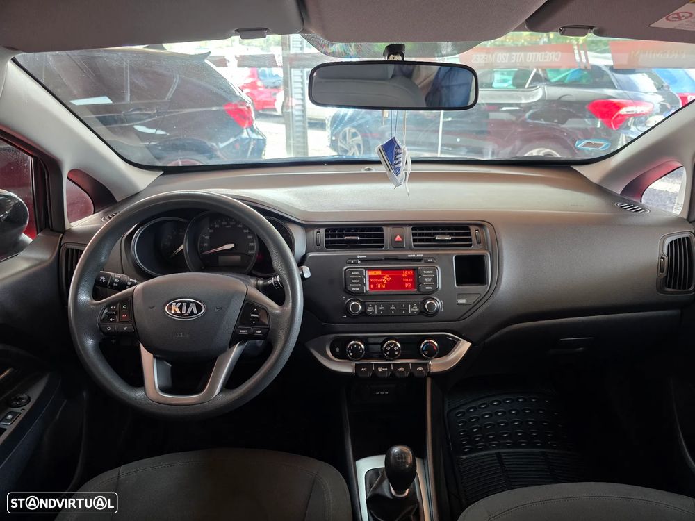 Kia Rio 1.1 CRDi - 12