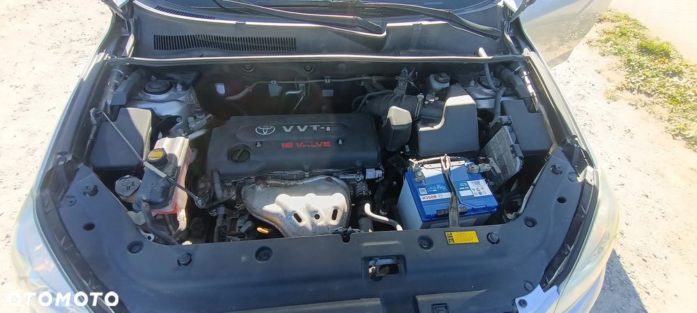 Toyota RAV4 2.0 4x4 Automatik Sol - 20
