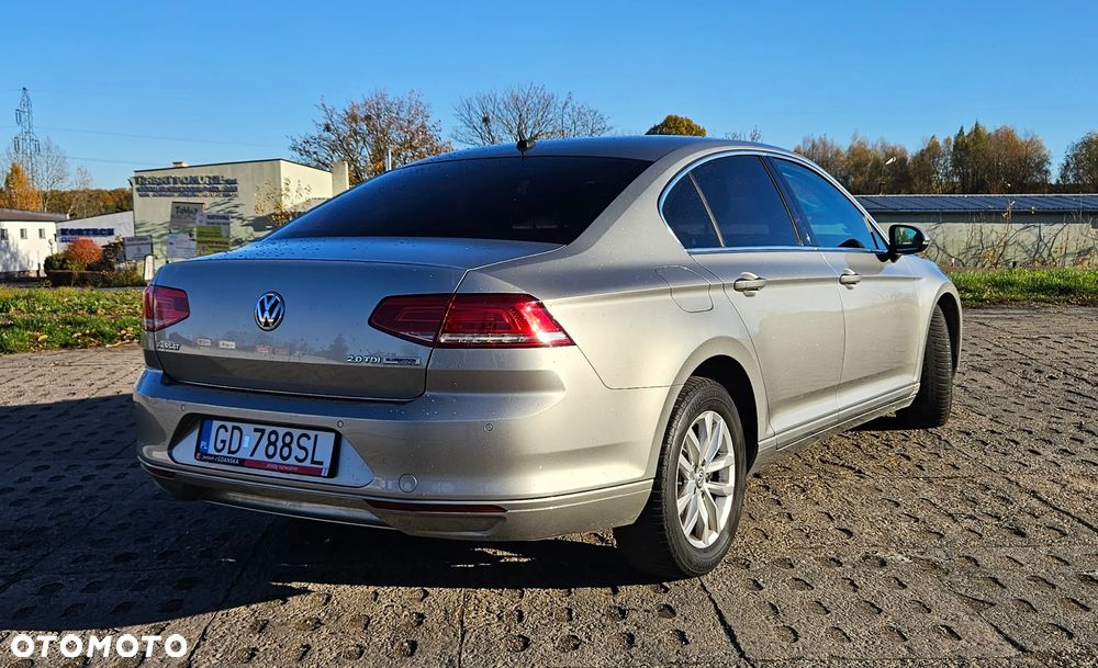 Volkswagen Passat 2.0 TDI BMT Comfortline - 7