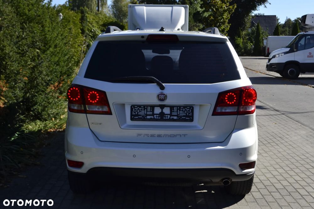 Fiat Freemont 2.0 Multijet Black Code AWD - 6