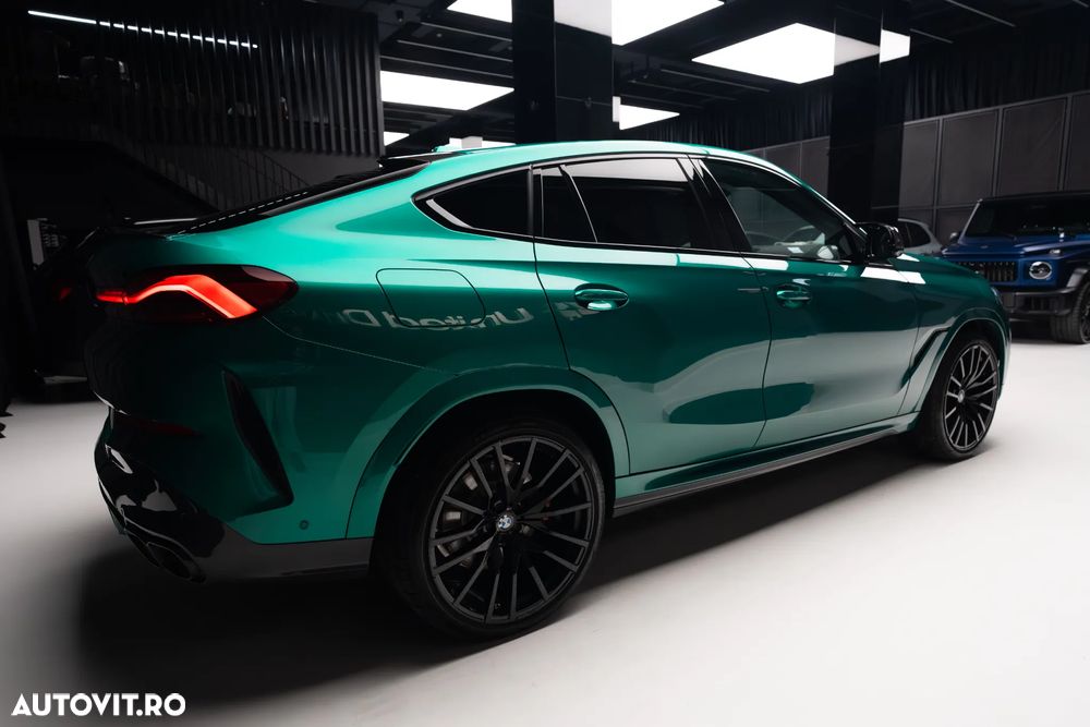 BMW X6 M M60i xDrive AT MHEV - 11