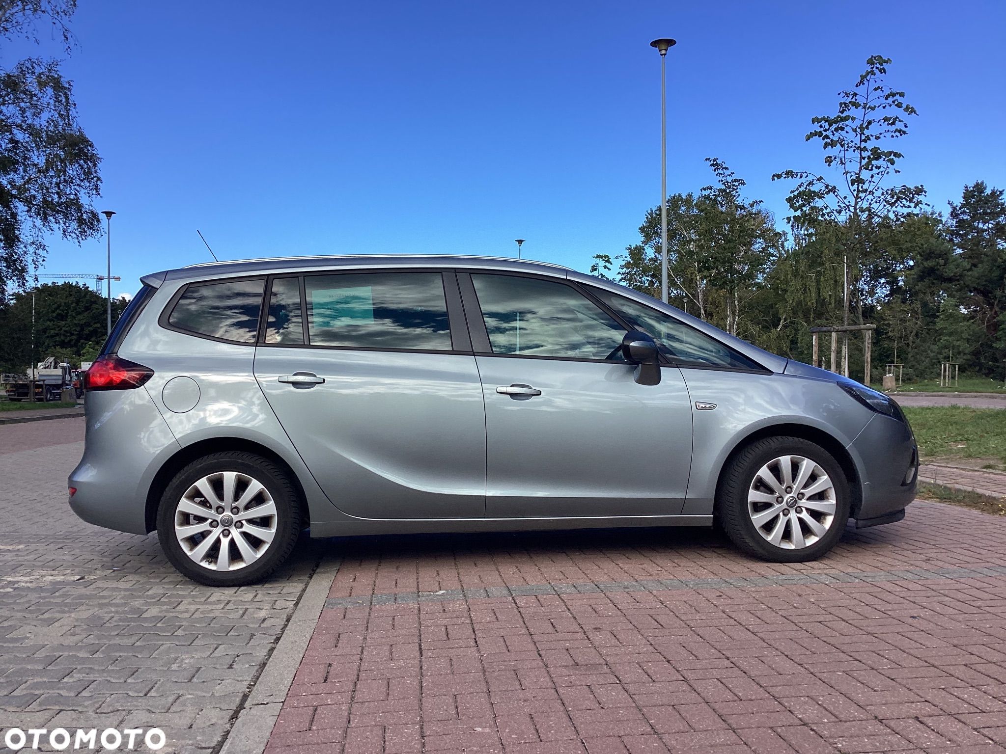 Opel Zafira 1.4 T Cosmo EcoFLEX S&S - 1