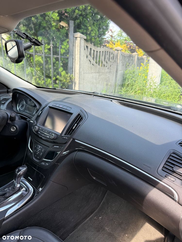 Buick Regal - 25