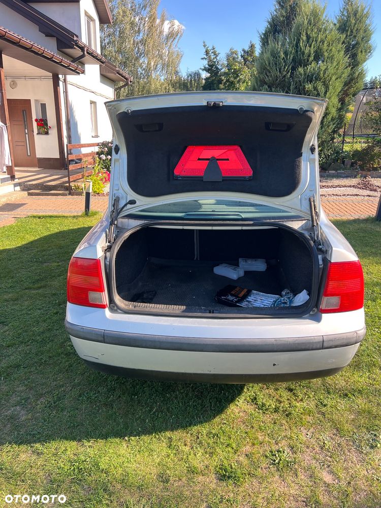 Volkswagen Passat - 7