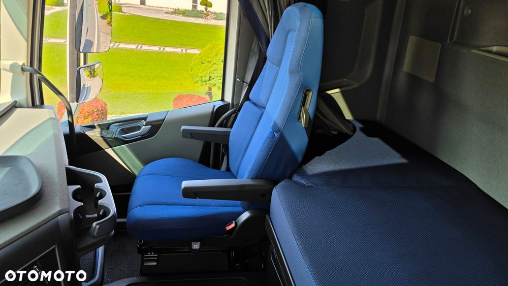 Volvo ///FH///500///2023///JEDYNE  311 TYŚ KM///1 TURBINA///KLIMATYZACJA POSTOJOWA///ZABUDOWY MIĘDZYOSIOWE/// VIRTUAL COCPIT///TABLET///KAMERA///STAN  BARDZO DOBRY - 30