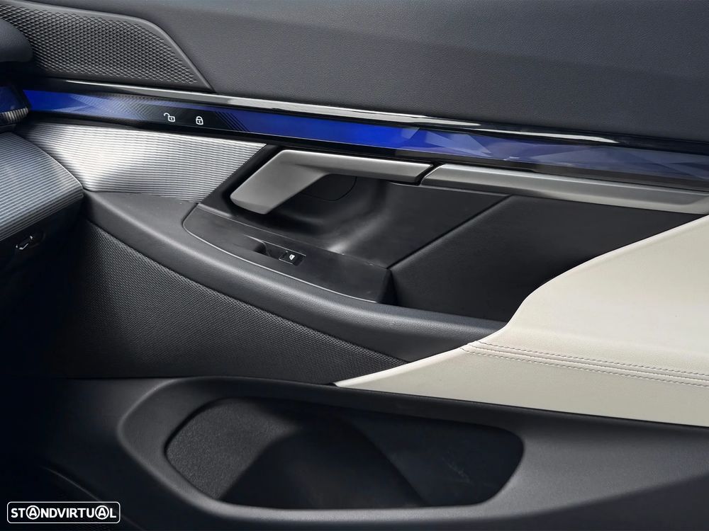 BMW i5 eDrive40 Pack Desportivo M - 14