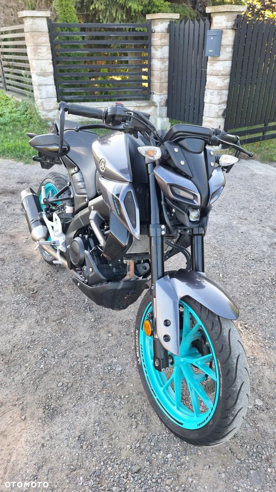 Yamaha MT - 2