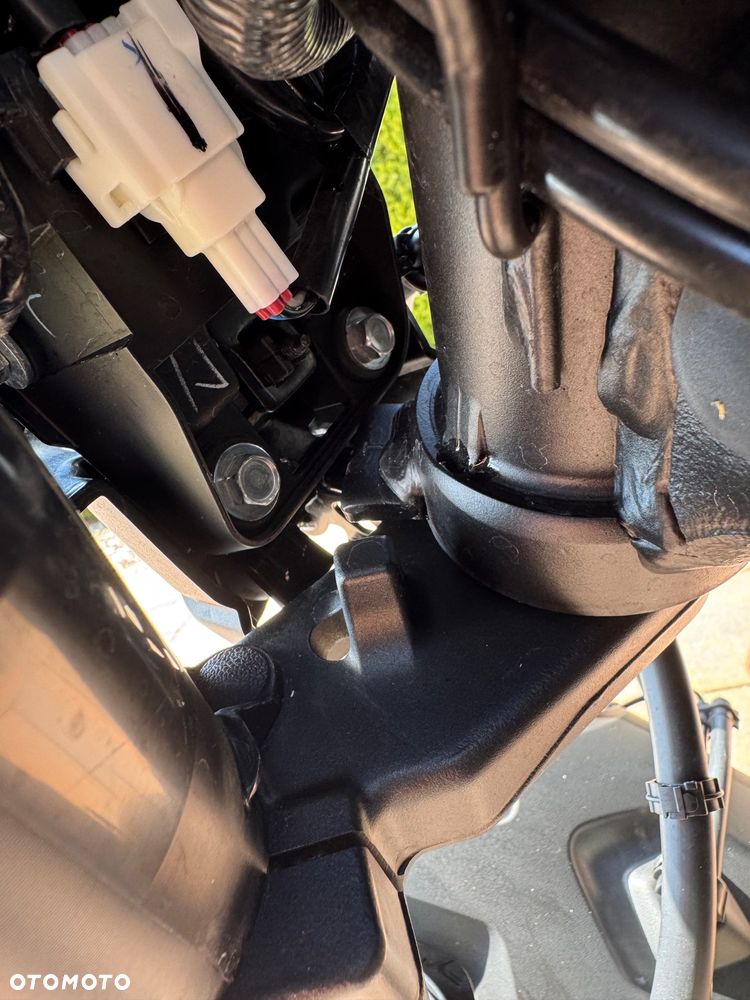 Yamaha MT - 8