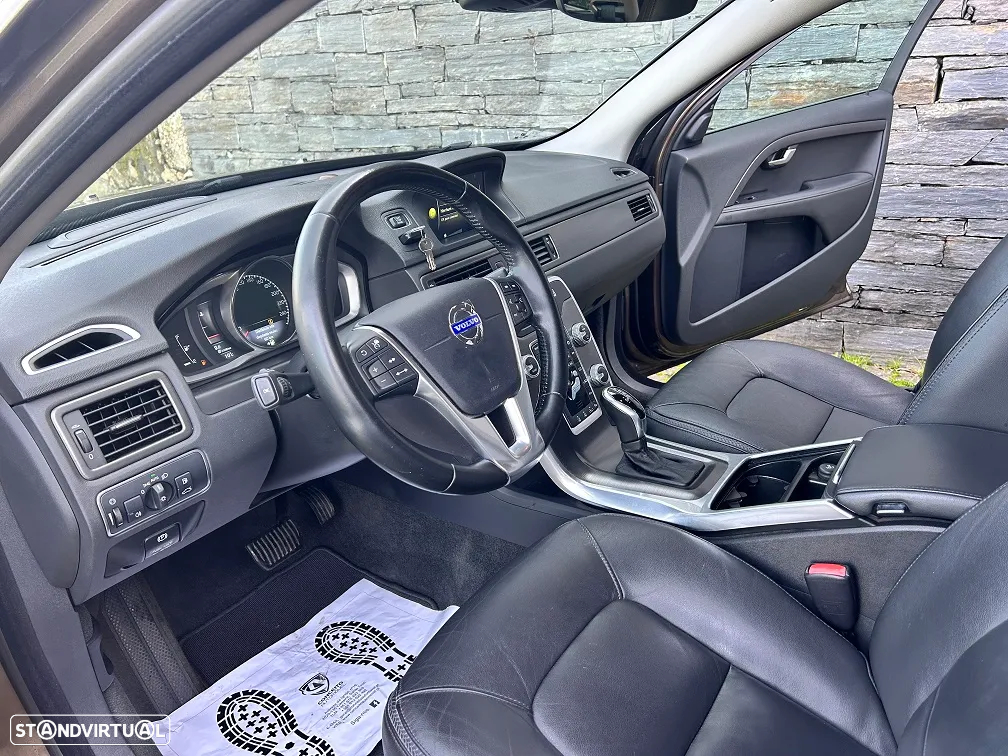 Volvo XC 70 2.0 D4 Summum Dynamic Geartronic - 12