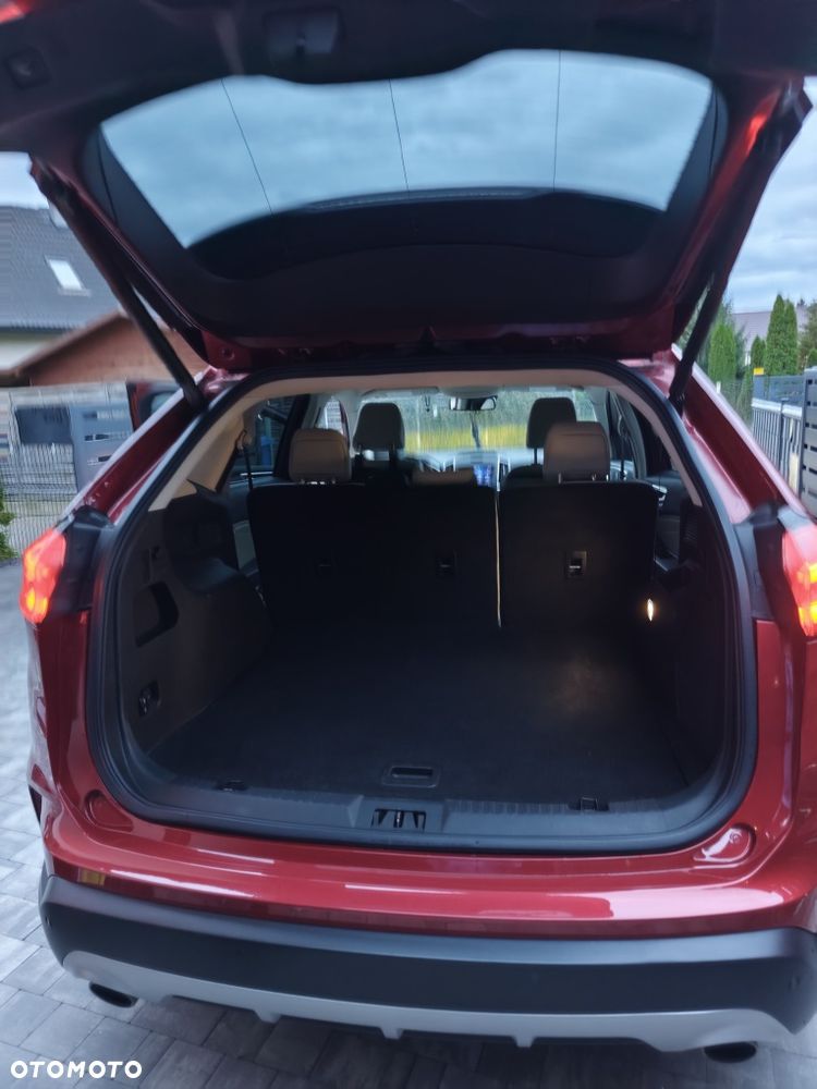 Ford Edge - 8