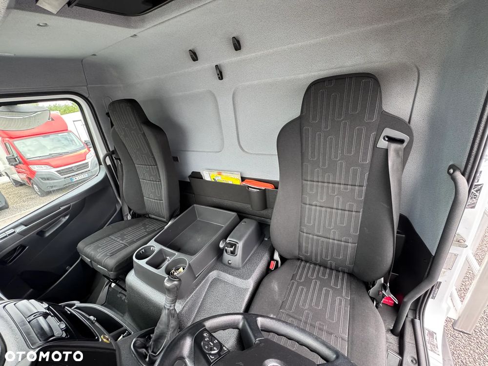 Mercedes-Benz ATEGO 816 ,,818 ,,821 ,,921 ,,1018 ,,1218 ,,1223 ,,1224 ,,1523 ,,1527 ,,1530 - 17