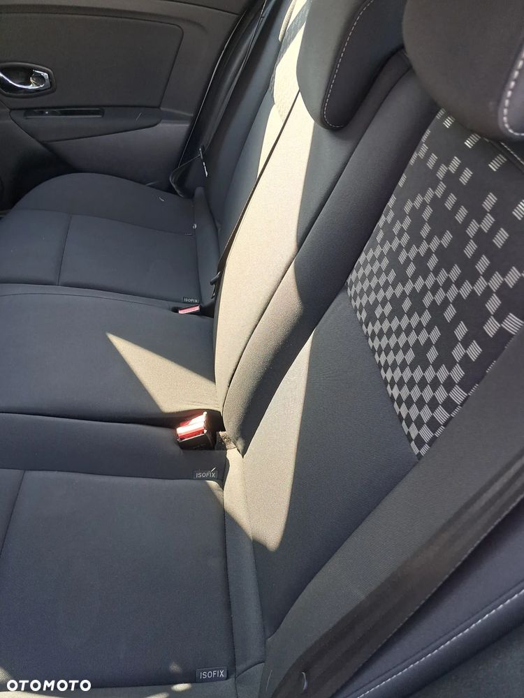 Renault Megane 1.5 dCi Authentique - 12