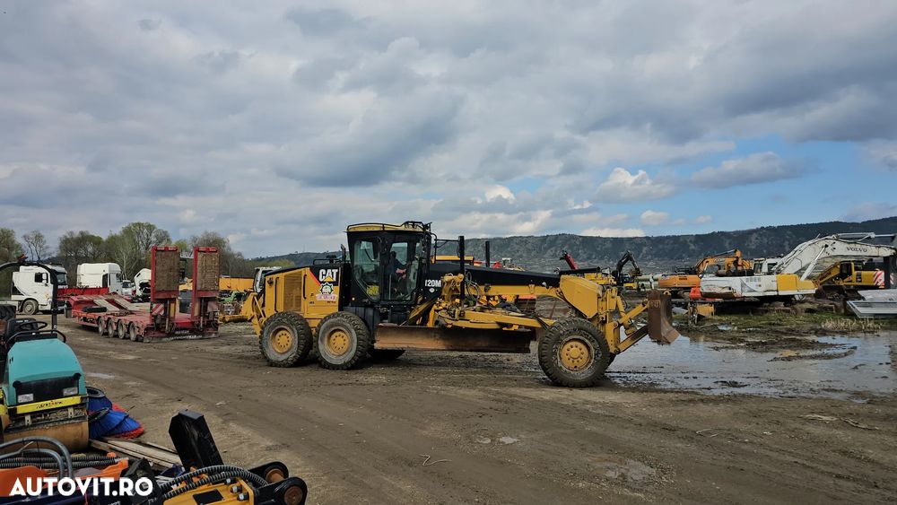 Caterpillar CAT 120 M Greder 6X4 - 7