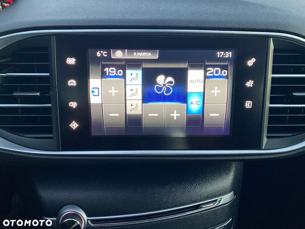 Peugeot 308 BlueHDi FAP 120 Stop&Start Active - 28