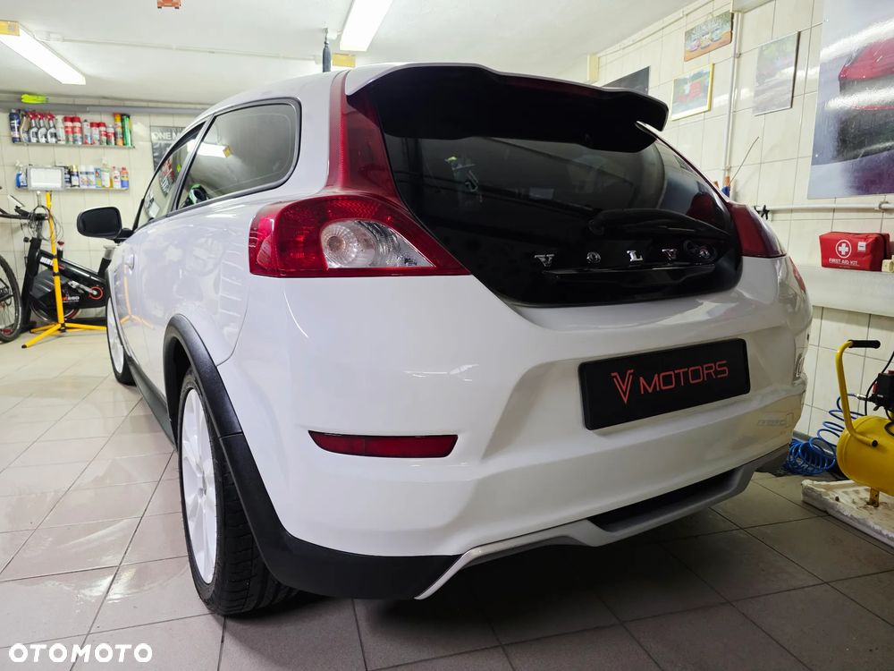 Volvo C30 1.6D DRIVe R-Design Start-Stop - 9