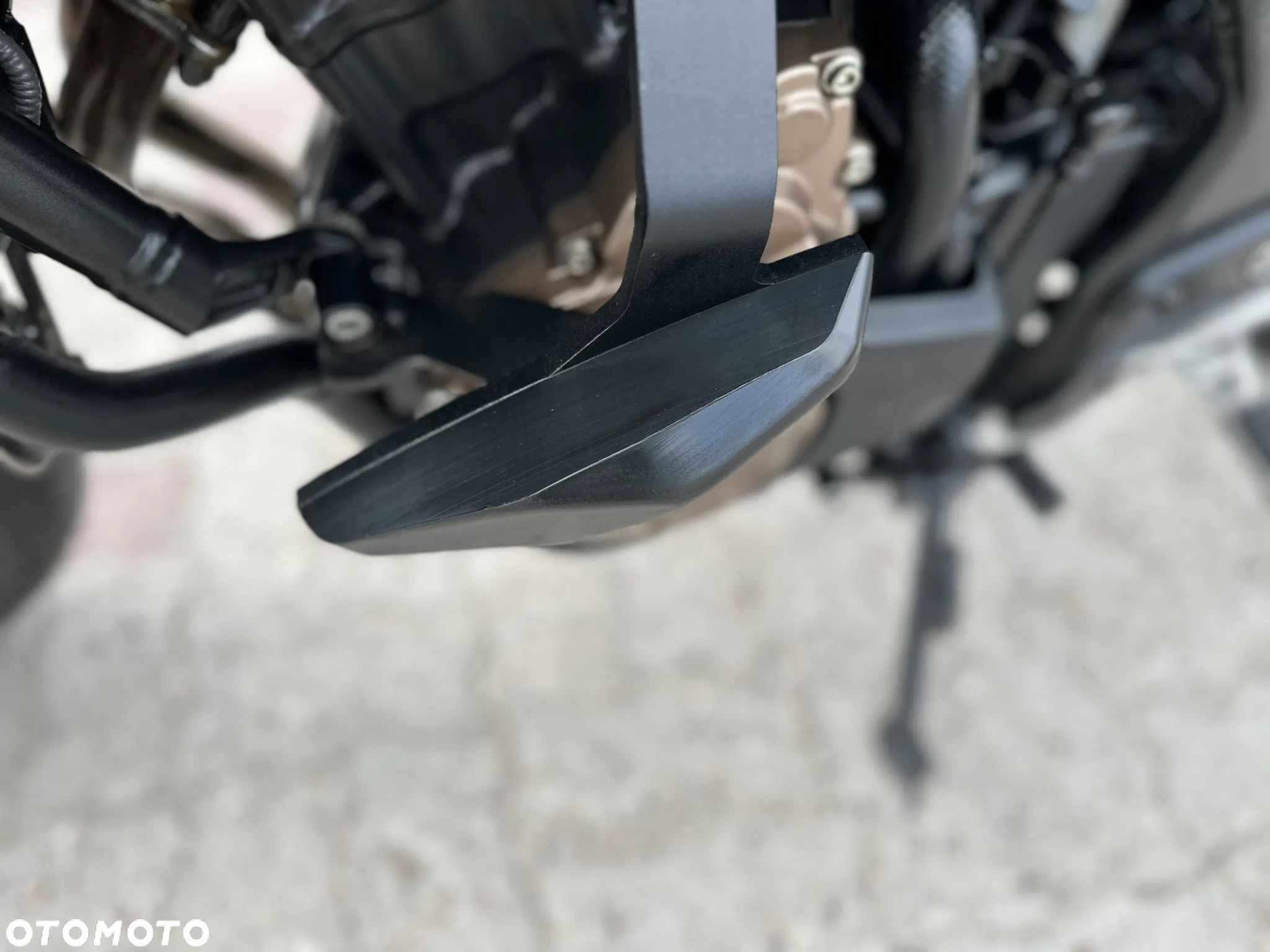 Honda CB - 16