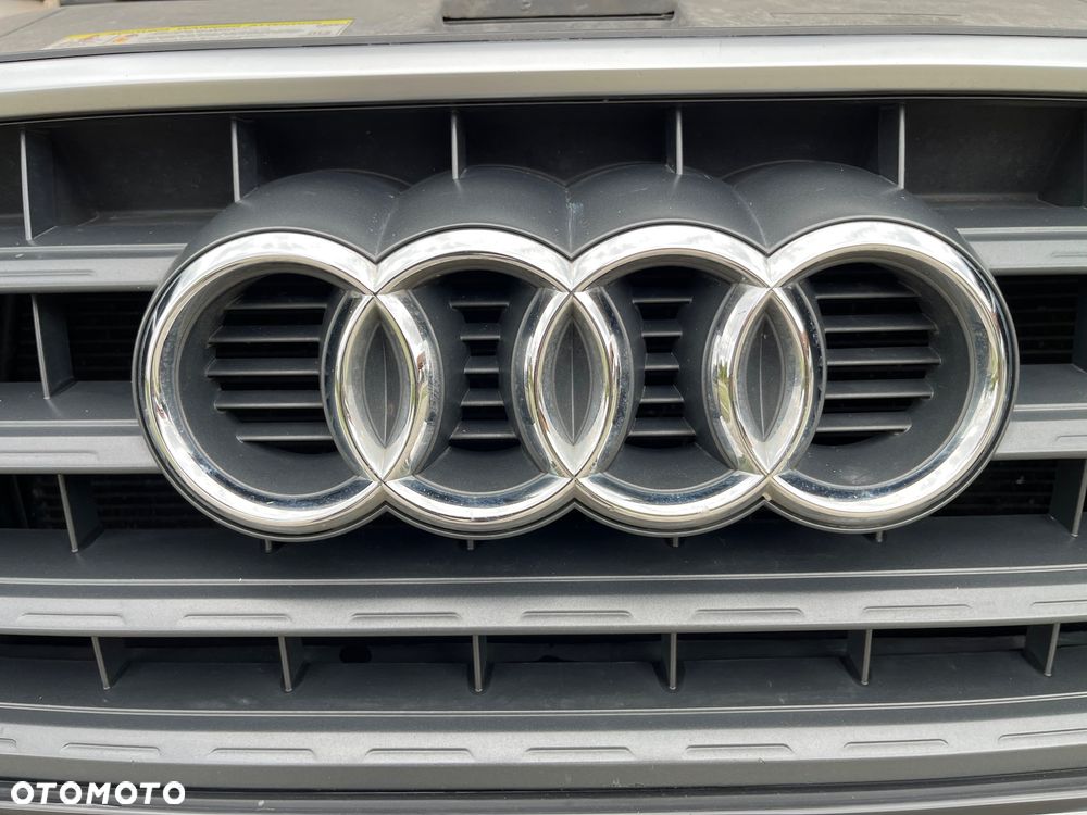 Audi Q3 2.0 TDI - 1