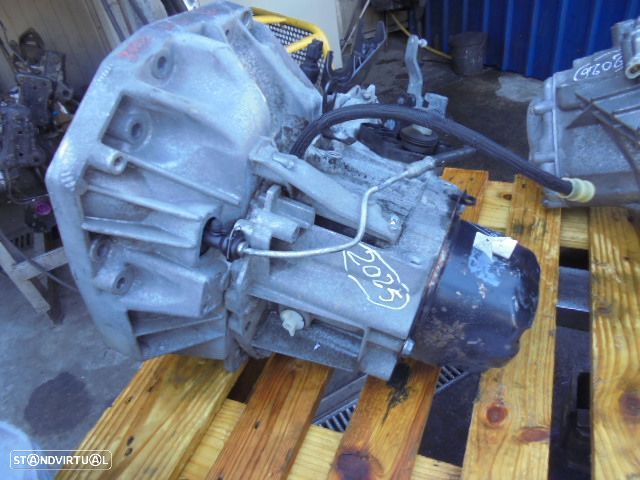 Caixa Velocidades JR5147 DACIA  LOGAN 1 MCV 2008 1.5DCI 85CV 5P CINZA ESCURO DIESEL 5V - 3