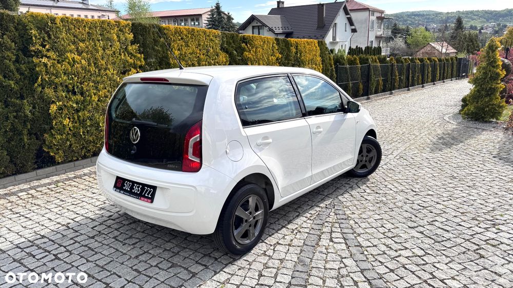 Volkswagen up! - 19