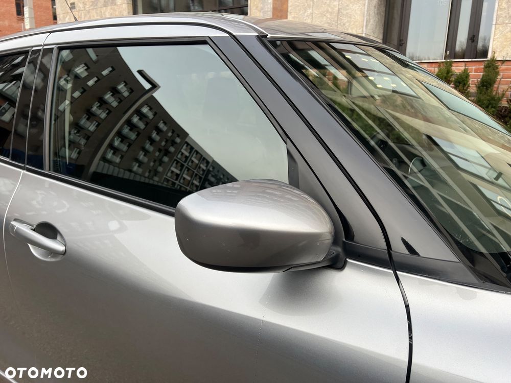 Suzuki Swift 1.2 Dualjet Hybrid Club - 15