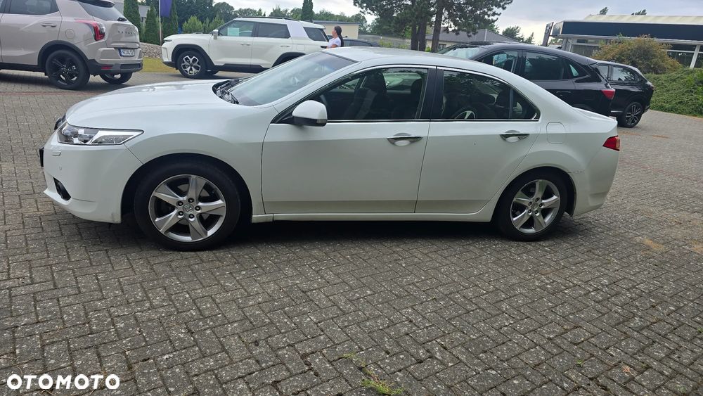 Honda Accord 2.0 Lifestyle - 4