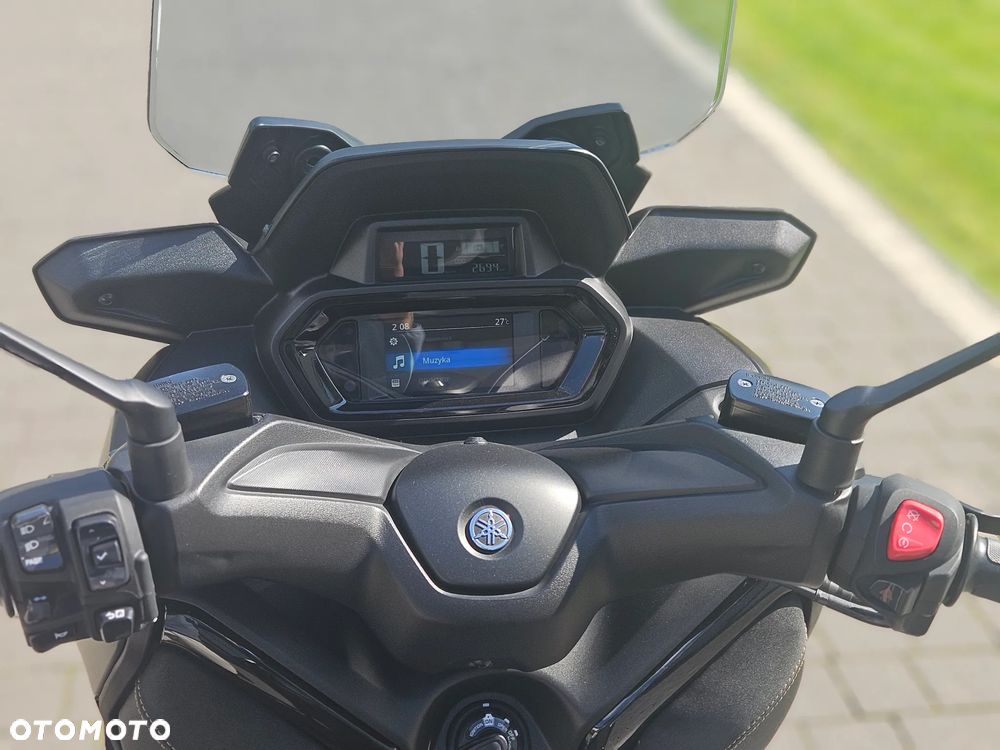 Yamaha X-max - 13