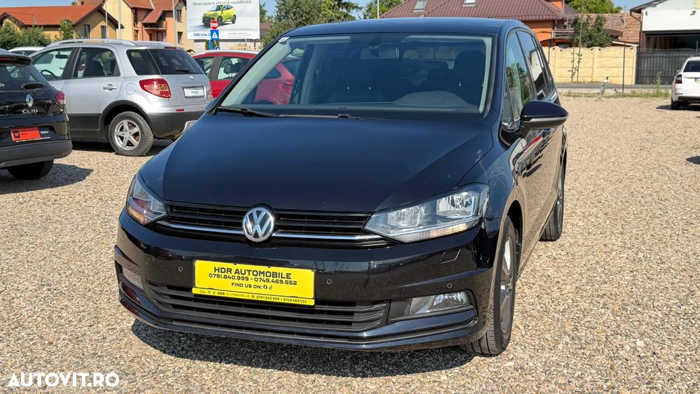Volkswagen Touran - 15