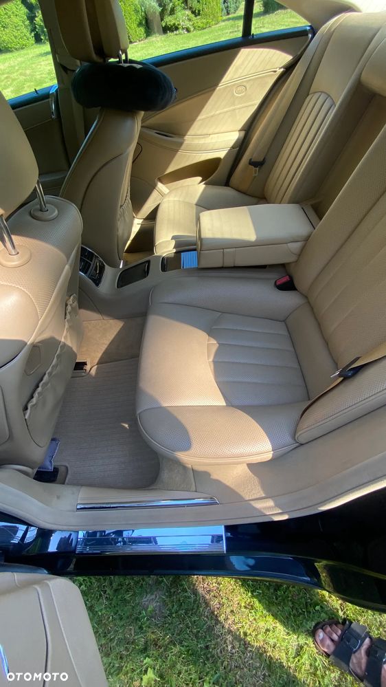 Mercedes-Benz CLS 350 CGI - 19