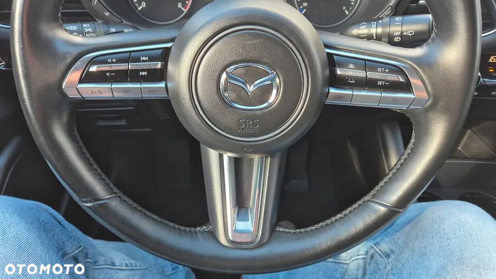 Mazda 3 e-SKYACTIV-G 150 M HYBRID DRIVE HOMURA - 12