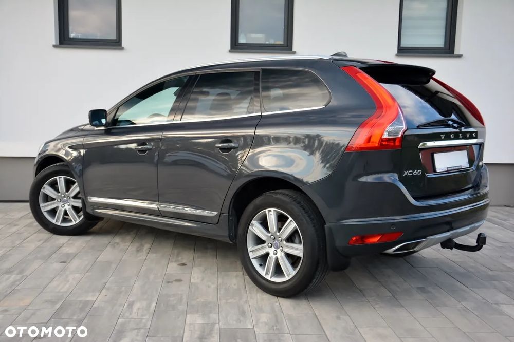 Volvo XC 60 D4 Geartronic Summum - 4