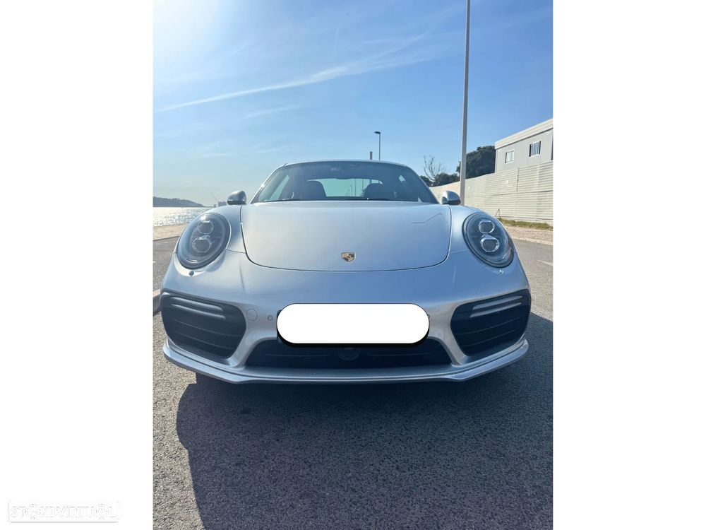Porsche 911 (991) Turbo - 4