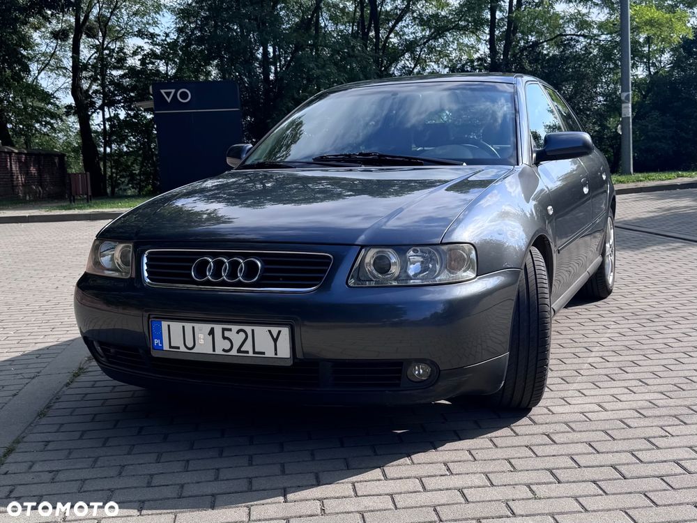 Audi A3 Sportback - 2