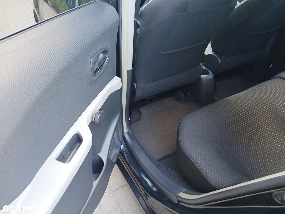 Toyota Yaris 1.33 VVT-i Cool - 12