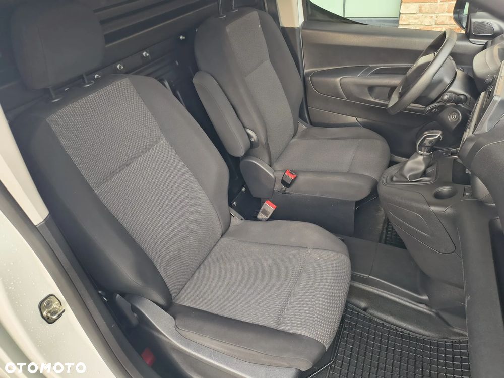 Renault EXPRESS KANGOO Dokker Partner Berlingo ProAce - 27