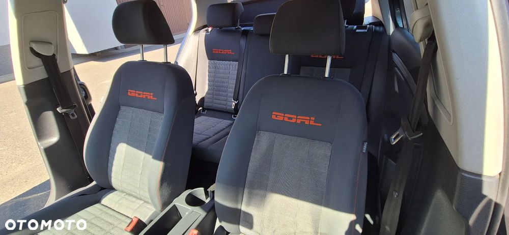 Volkswagen Golf 1.6 Goal - 13