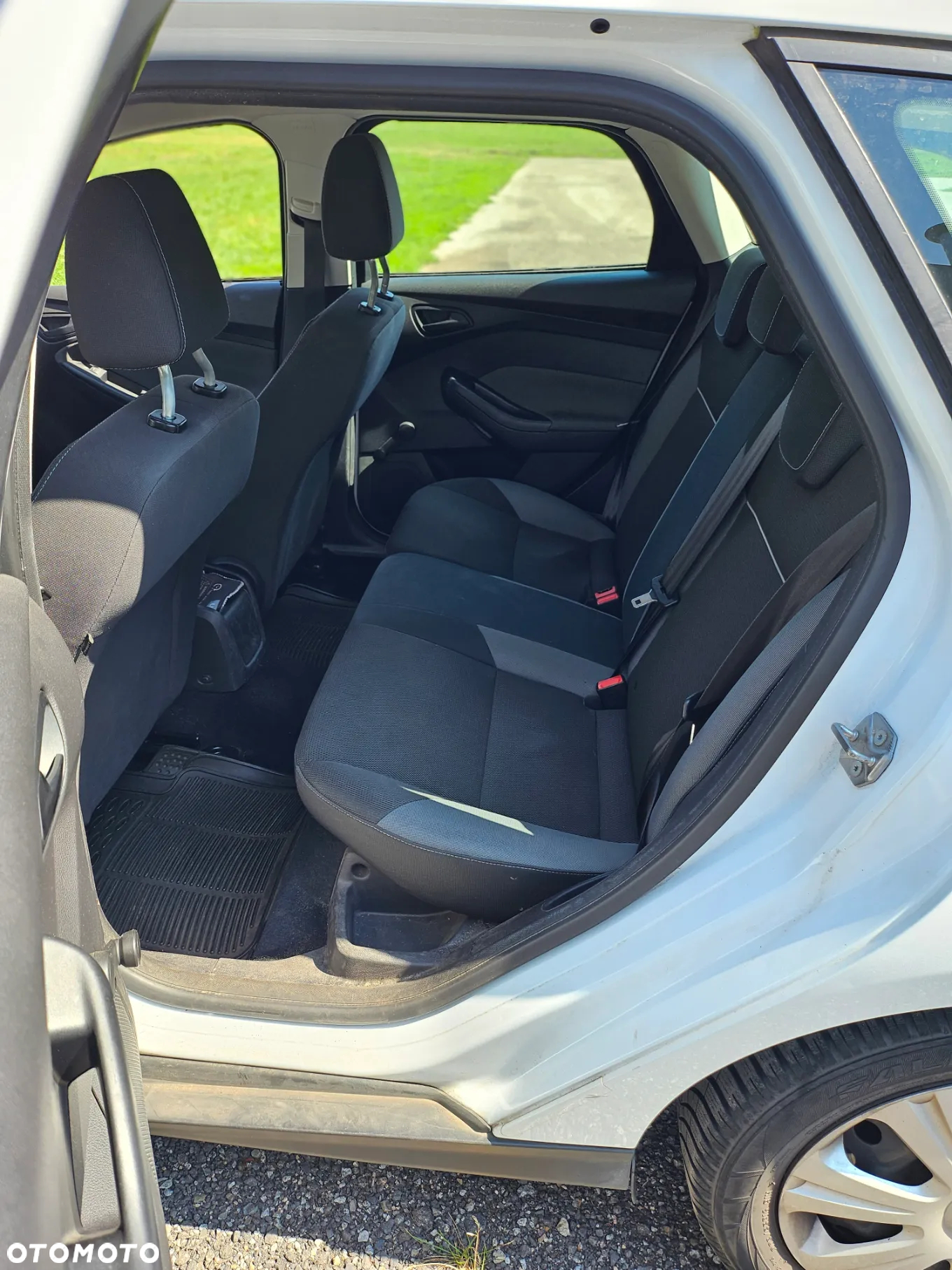 Ford Focus 1.0 EcoBoost Ambiente - 15