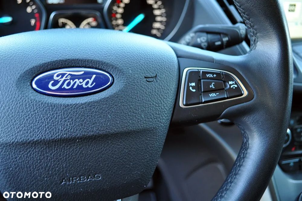 Ford Kuga 1.5 EcoBoost FWD Edition ASS GPF - 24