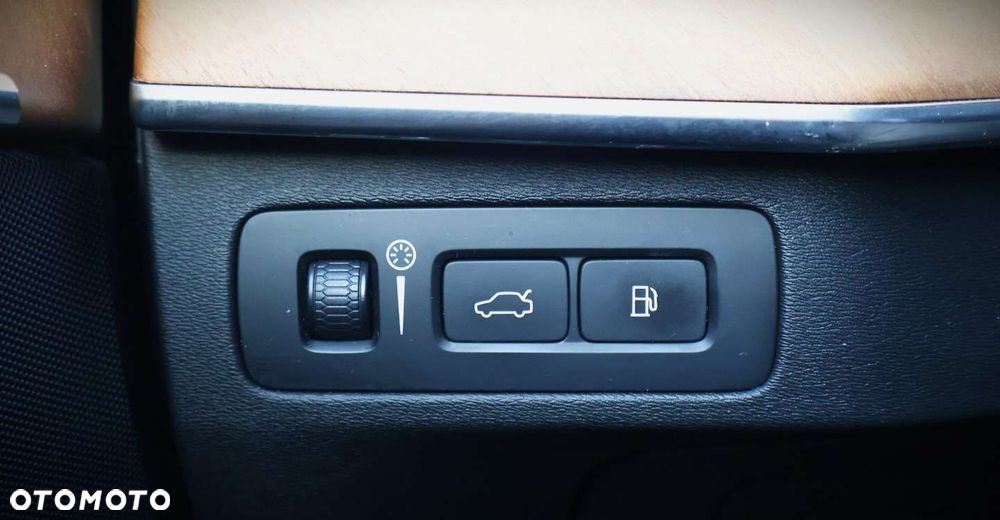 Volvo XC 90 - 35