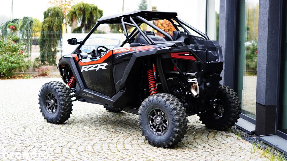 Polaris RZR - 11