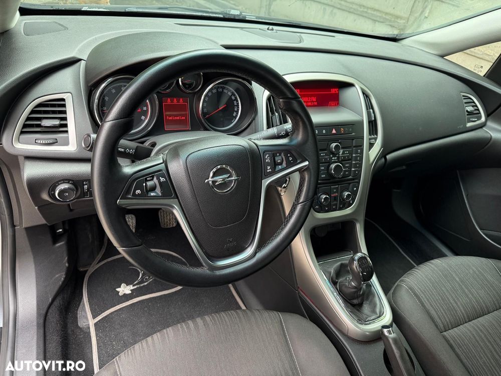 Opel Astra 1.6 Enjoy - 16