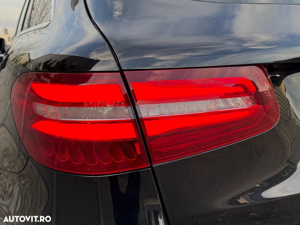 Mercedes-Benz GLC 220 d 4MATIC 9G-TRONIC AMG Line - 14