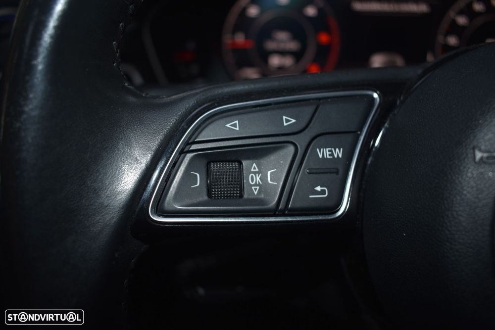 Audi A5 Sportback 2.0 TDI quattro Design S tronic - 44