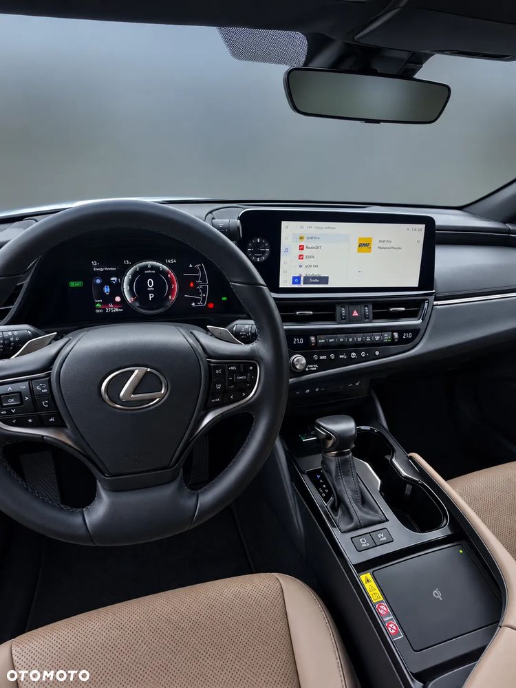 Lexus ES - 15